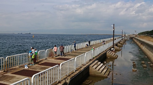 大阪南港魚つり園